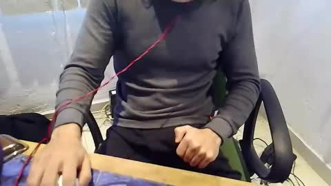 Snapshot of jhonnygoldendick chatting on 12/03/24, 10:51 jhonnygoldendick online show from 12/03/24, 10:51