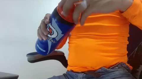 Snapshot of jhontorres018 chatting on 03/06/26, 06:59 jhontorres018 online show from 03/06/26, 06:59