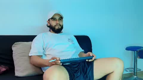 Snapshot of jhony_dick_ chatting on 06/16/26, 06:16 Jhony online show from 06/16/26, 06:16