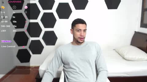 Jhors online show from 01/25/25, 03:40