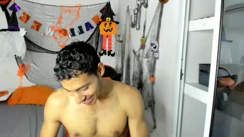 Snapshot of jhosep_hamilton chatting on 10/19/25, 07:03 jhosep_hamilton online show from 10/19/25, 07:03
