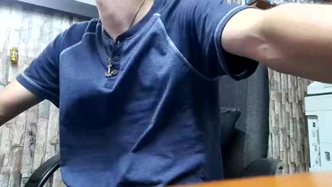 Snapshot of jhosuamoore chatting on 12/17/25, 11:00 Jhosuamoore online show from 12/17/25, 11:00