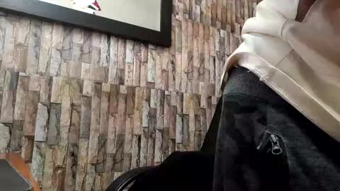 Snapshot of jhosuamoore chatting on 01/17/26, 01:38 Jhosuamoore online show from 01/17/26, 01:38