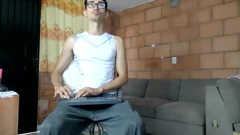 Snapshot of jhosuamoore chatting on 02/13/26, 12:12 Jhosuamoore online show from 02/13/26, 12:12