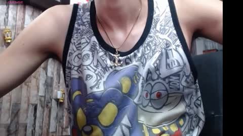 Snapshot of jhosuamoore2 chatting on 12/22/25, 06:27 jhosuamoore2 online show from 12/22/25, 06:27