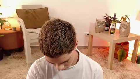 Jhuan Nhez online show from 11/02/25, 07:05