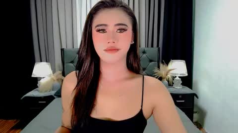 julie online show from 04/25/26, 11:35