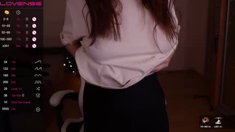 Snapshot of jia_lisaa chatting on 01/16/25, 10:42 jia_lisaa online show from 01/16/25, 10:42