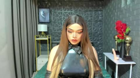 jilianward online show from 02/05/25, 02:37