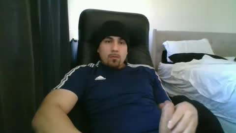 Snapshot of jilmmartinez chatting on 01/17/25, 06:44 jilmmartinez online show from 01/17/25, 06:44