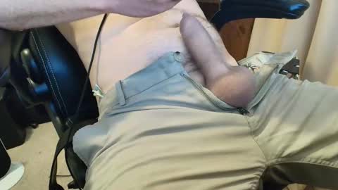 Snapshot of jim74122 chatting on 11/24/25, 02:44 jim74122 online show from 11/24/25, 02:44