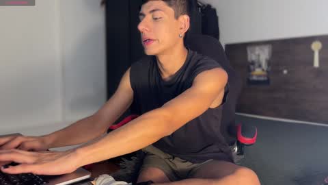 jim_dancer online show from 12/24/24, 05:13