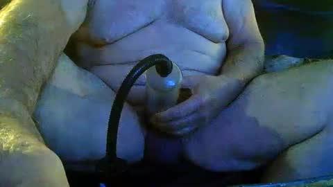 Snapshot of jimbo485806 chatting on 12/31/24, 09:28 jimbo485806 online show from 12/31/24, 09:28