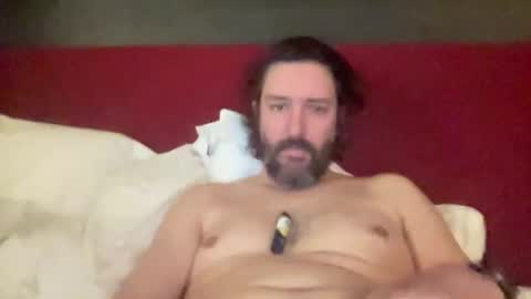 Snapshot of jimboo400 chatting on 12/04/24, 01:20 jimboo400 online show from 12/04/24, 01:20