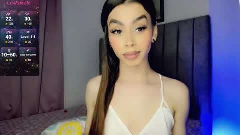 Snapshot of jimenna__ chatting on 02/06/25, 07:02 jimenna online show from 02/06/25, 07:02