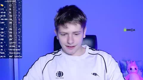 Snapshot of jimmie_hot chatting on 09/14/25, 07:13 your dream online show from 09/14/25, 07:13