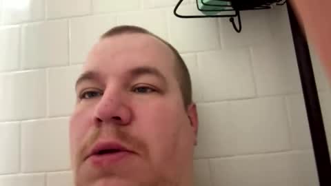 Snapshot of jimmiegobbler chatting on 04/10/26, 12:32 jimmiegobbler online show from 04/10/26, 12:32