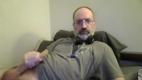 Snapshot of jimmielove2046 chatting on 12/18/24, 08:31 jimmielove2046 online show from 12/18/24, 08:31
