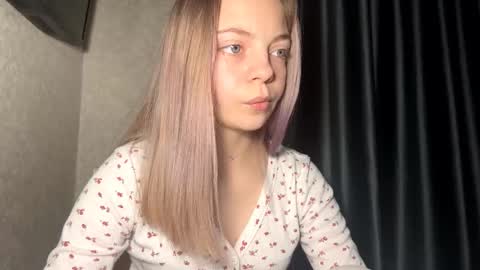 Steff online show from 12/05/25, 05:20