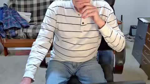 Snapshot of jimmy_d47 chatting on 12/20/24, 06:02 jimmy_d47 online show from 12/20/24, 06:02