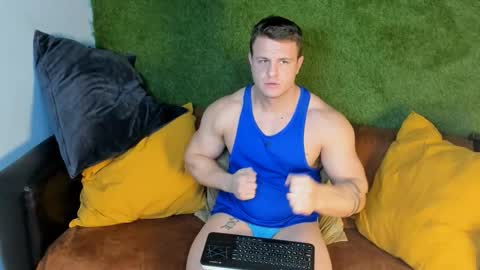 Snapshot of jimmyhardin21 chatting on 01/16/26, 05:17 Hardin online show from 01/16/26, 05:17