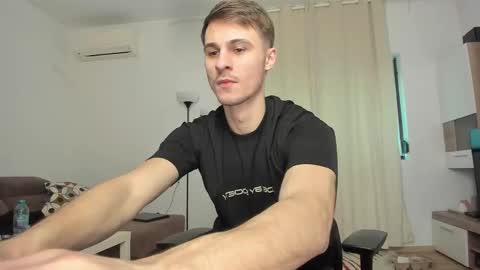 Snapshot of jimmys_style chatting on 02/10/25, 01:33 AlphaJimmy online show from 02/10/25, 01:33