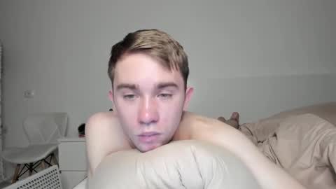 Snapshot of jimyti_bad_boy chatting on 01/18/25, 04:37 jimyti_bad_boy online show from 01/18/25, 04:37