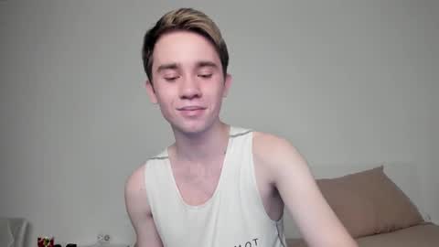 Snapshot of jimyti_bad_boy chatting on 02/05/25, 07:53 jimyti_bad_boy online show from 02/05/25, 07:53