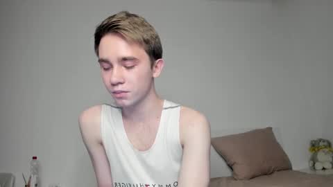 Snapshot of jimyti_bad_boy chatting on 02/11/25, 09:35 jimyti_bad_boy online show from 02/11/25, 09:35