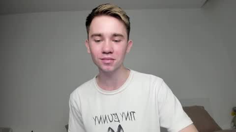 Snapshot of jimyti_bad_boy chatting on 02/28/25, 09:23 jimyti_bad_boy online show from 02/28/25, 09:23