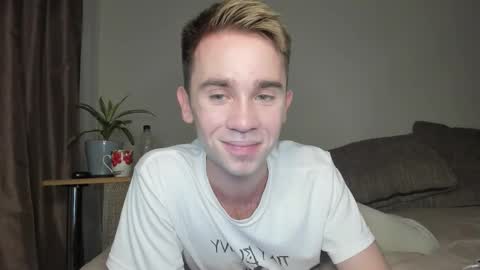 Snapshot of jimyti_bad_boy chatting on 09/26/25, 10:36 jimyti_bad_boy online show from 09/26/25, 10:36