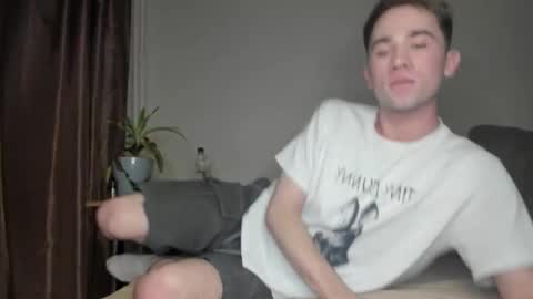 Snapshot of jimyti_bad_boy chatting on 11/22/25, 12:20 jimyti_bad_boy online show from 11/22/25, 12:20