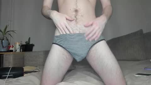 Snapshot of jimyti_bad_boy chatting on 02/11/26, 12:15 jimyti_bad_boy online show from 02/11/26, 12:15