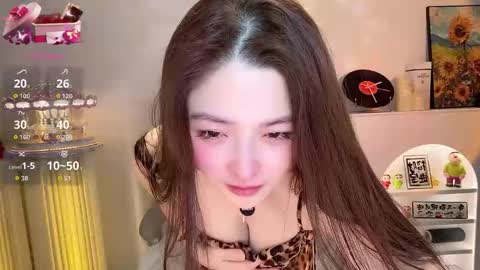 Snapshot of jingtian_8888 chatting on 12/16/25, 01:32 jingtian_8888 online show from 12/16/25, 01:32