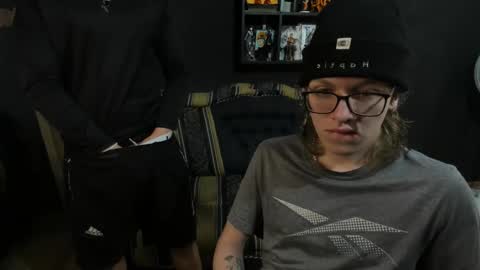 Snapshot of jinnbook chatting on 01/04/25, 12:05 JinnBook online show from 01/04/25, 12:05