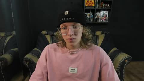 Snapshot of jinnbook chatting on 01/29/25, 07:36 JinnBook online show from 01/29/25, 07:36