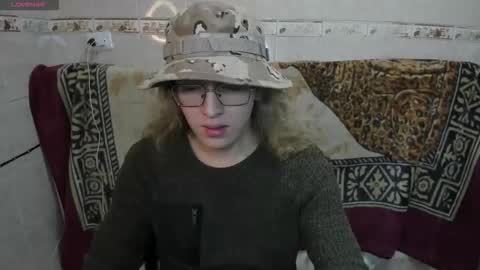 Snapshot of jinnbook chatting on 01/19/26, 07:23 JinnBook online show from 01/19/26, 07:23