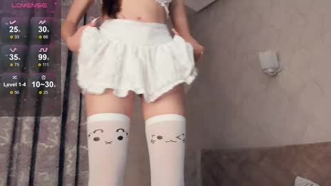 Jinny online show from 02/18/25, 06:26