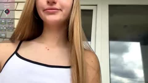 Jinny online show from 09/28/25, 07:36