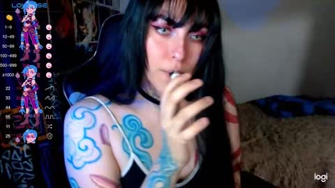 Snapshot of jinx_25 chatting on 12/12/24, 01:10  Jinx  online show from 12/12/24, 01:10