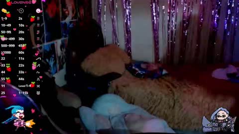 Snapshot of jinx_25 chatting on 02/25/25, 04:03  Jinx  online show from 02/25/25, 04:03