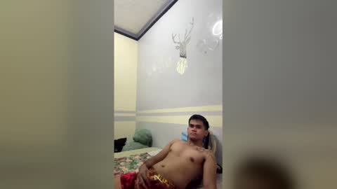 jippy05 online show from 04/21/26, 03:28