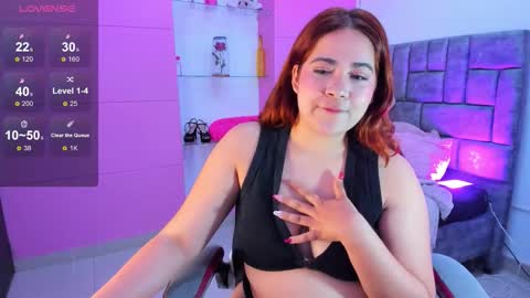 kim online show from 09/29/25, 01:38