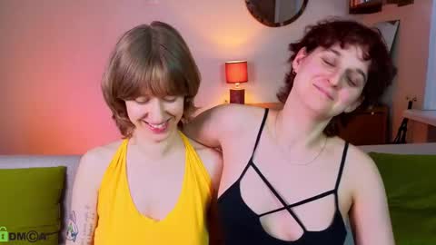 Hey Guys We are Julia ginger  Tina brunette online show from 11/01/25, 06:48