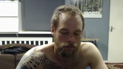 JamesJan van Rebel online show from 10/31/25, 03:40