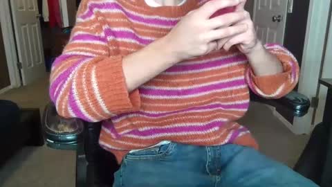 Snapshot of jjjjjfive chatting on 09/27/25, 12:59 jjjjjfive online show from 09/27/25, 12:59