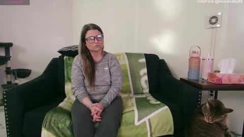 Nicole  Allen online show from 12/04/24, 12:19