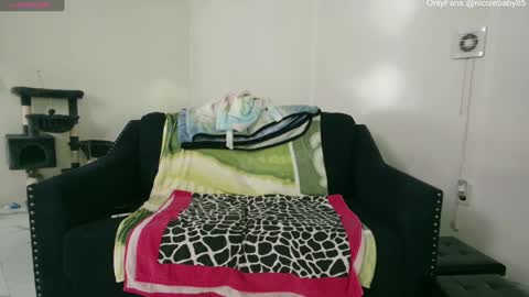 Nicole  Allen online show from 12/07/24, 01:25