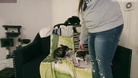 Nicole  Allen online show from 12/15/24, 02:30