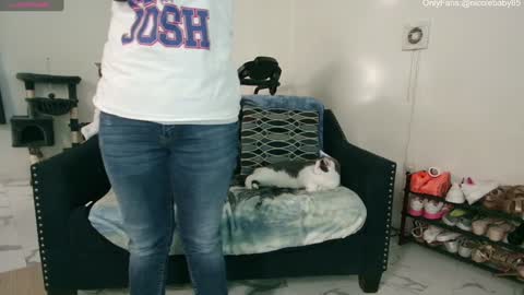 Nicole  Allen online show from 12/29/24, 02:17